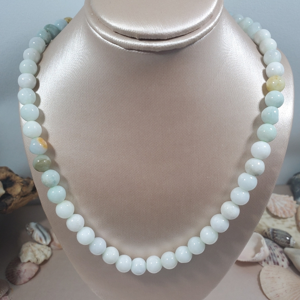 Aquamarine gemstone silver necklace